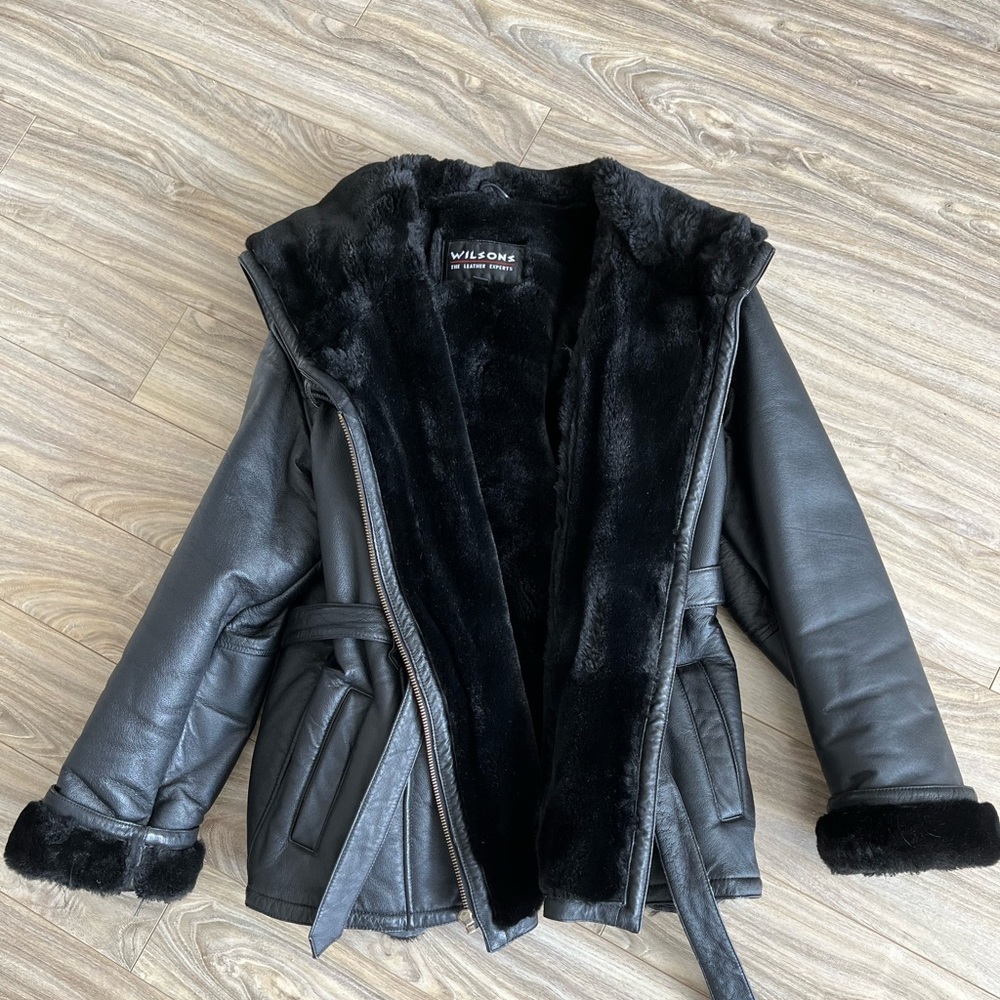 100% leather Wilson’s black jacket